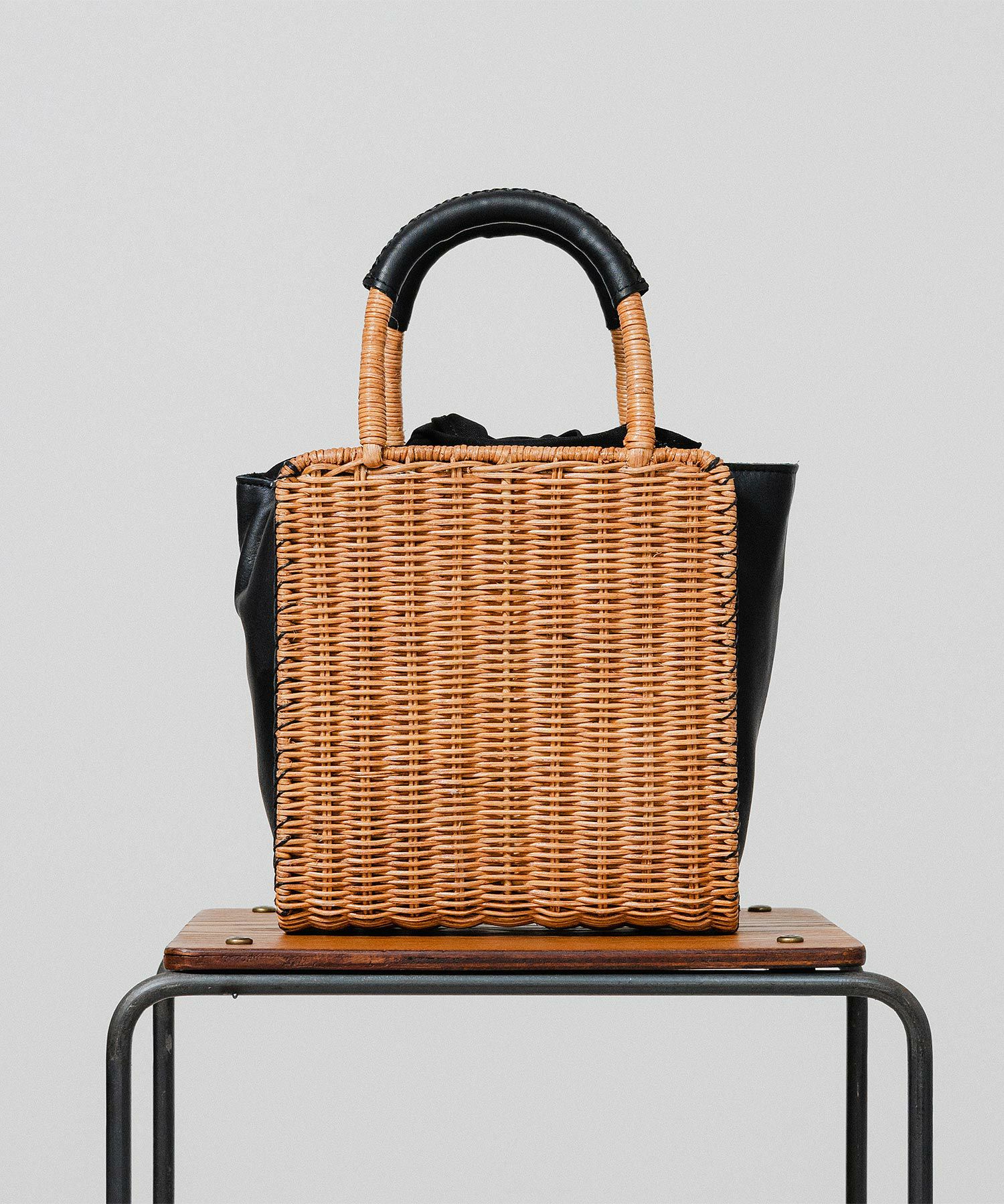 サイドレザーかごバッグ | quadro (クオドロ) 公式サイト | オンライン 
