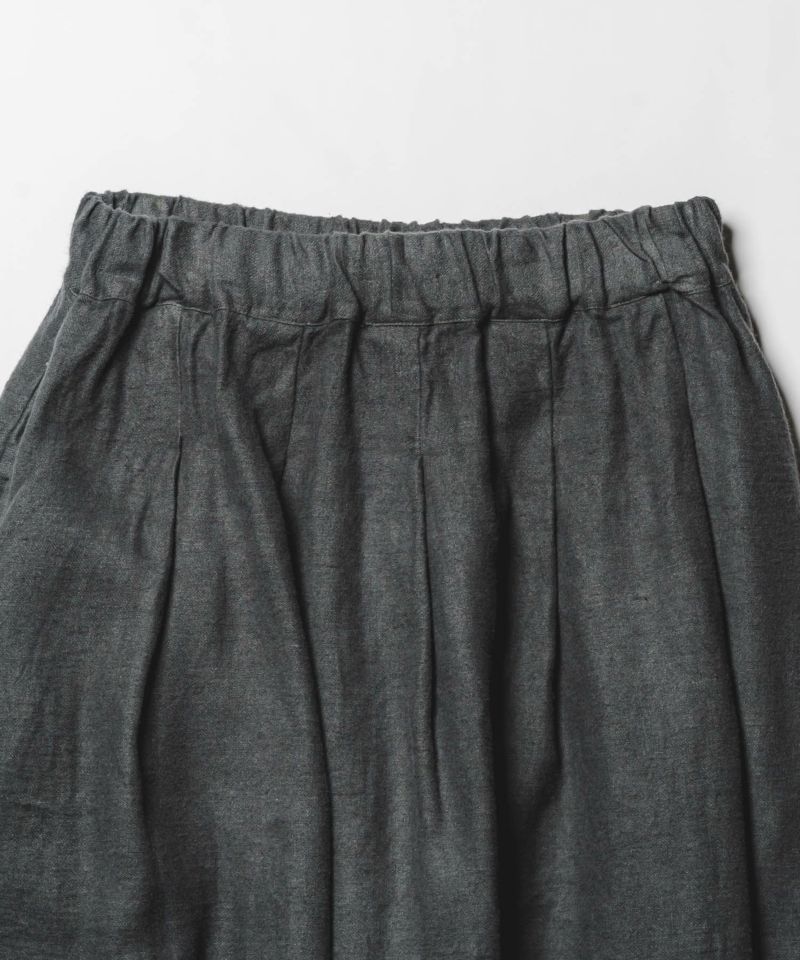 フレンチリネンブラッシュツイルタックスカート | quadro (クオドロ