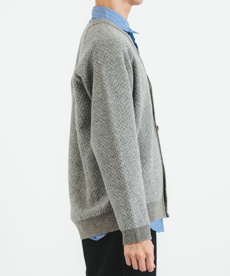 リシェス変形タックVカーディガン | quadro (クオドロ) 公式サイト