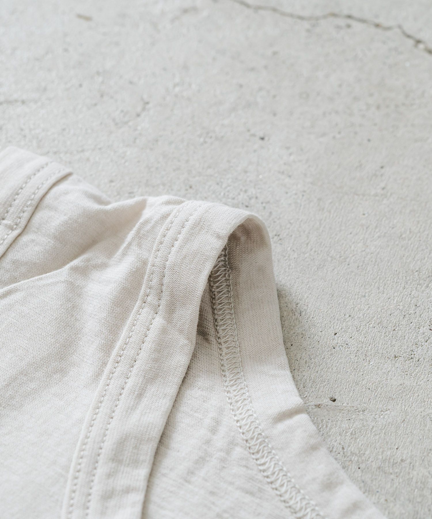 ハードツイスト天竺タンクトップ | quadro (クオドロ) 公式サイト