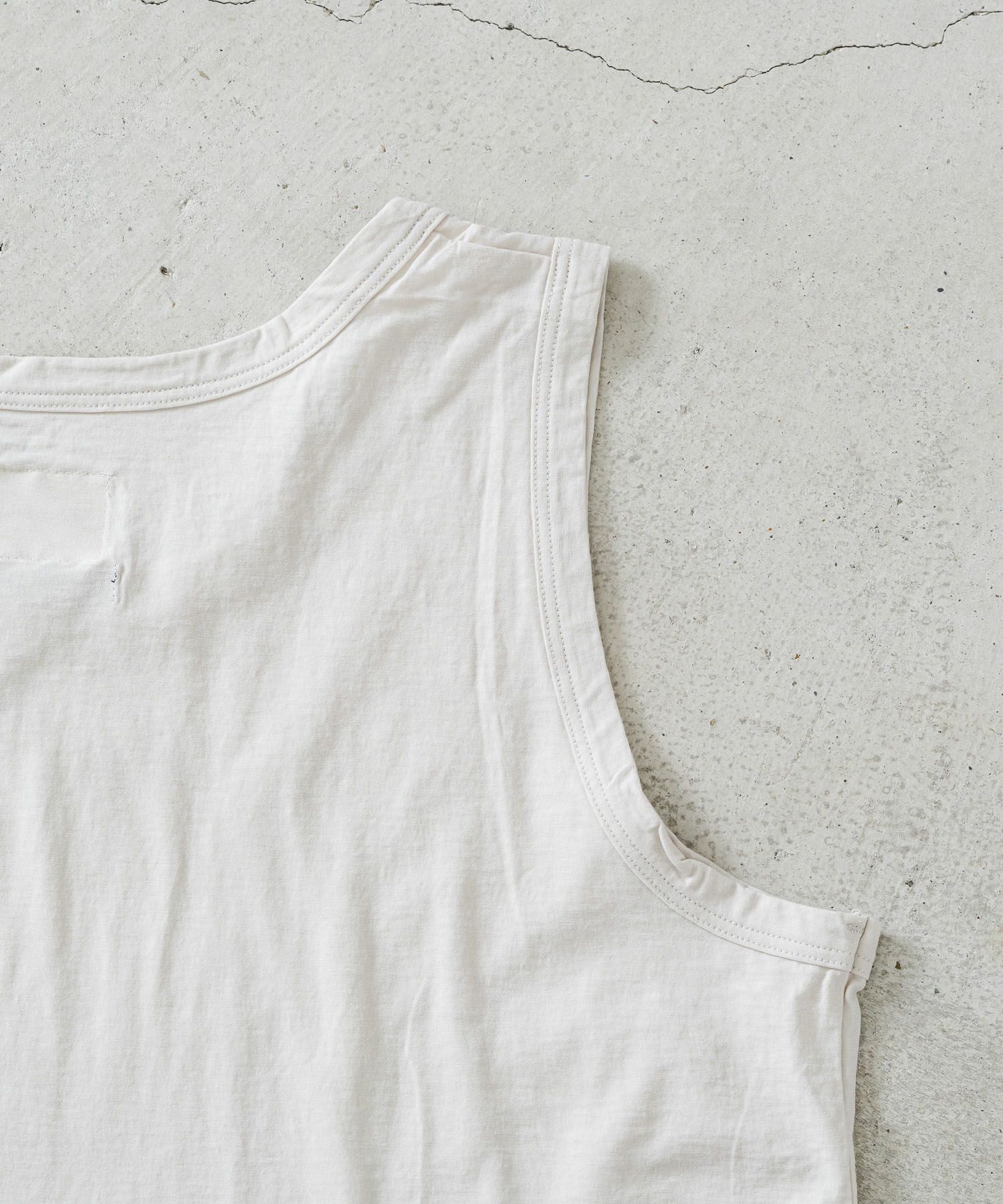 ハードツイスト天竺タンクトップ | quadro (クオドロ) 公式サイト