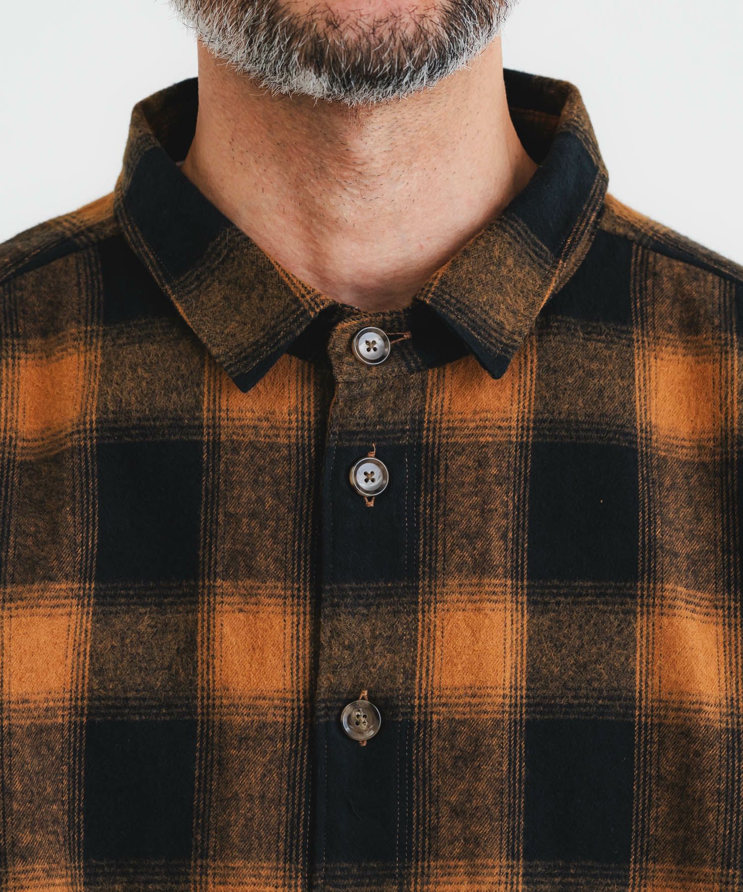 シャギーチェック起毛裾ダーツレギュラーシャツ | quadro (クオドロ