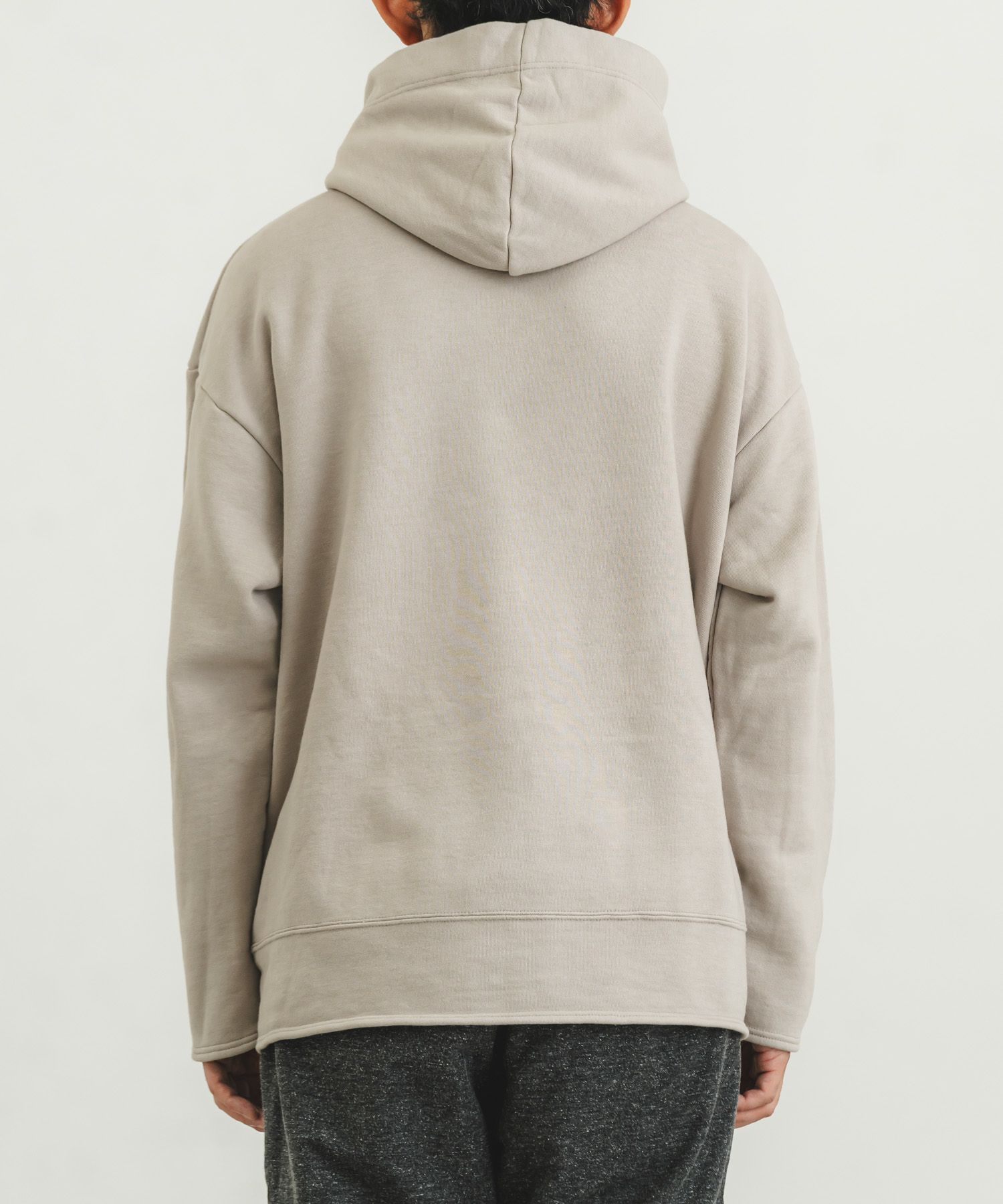 コーデュラヘビー裏毛プルパーカー | quadro (クオドロ) 公式サイト